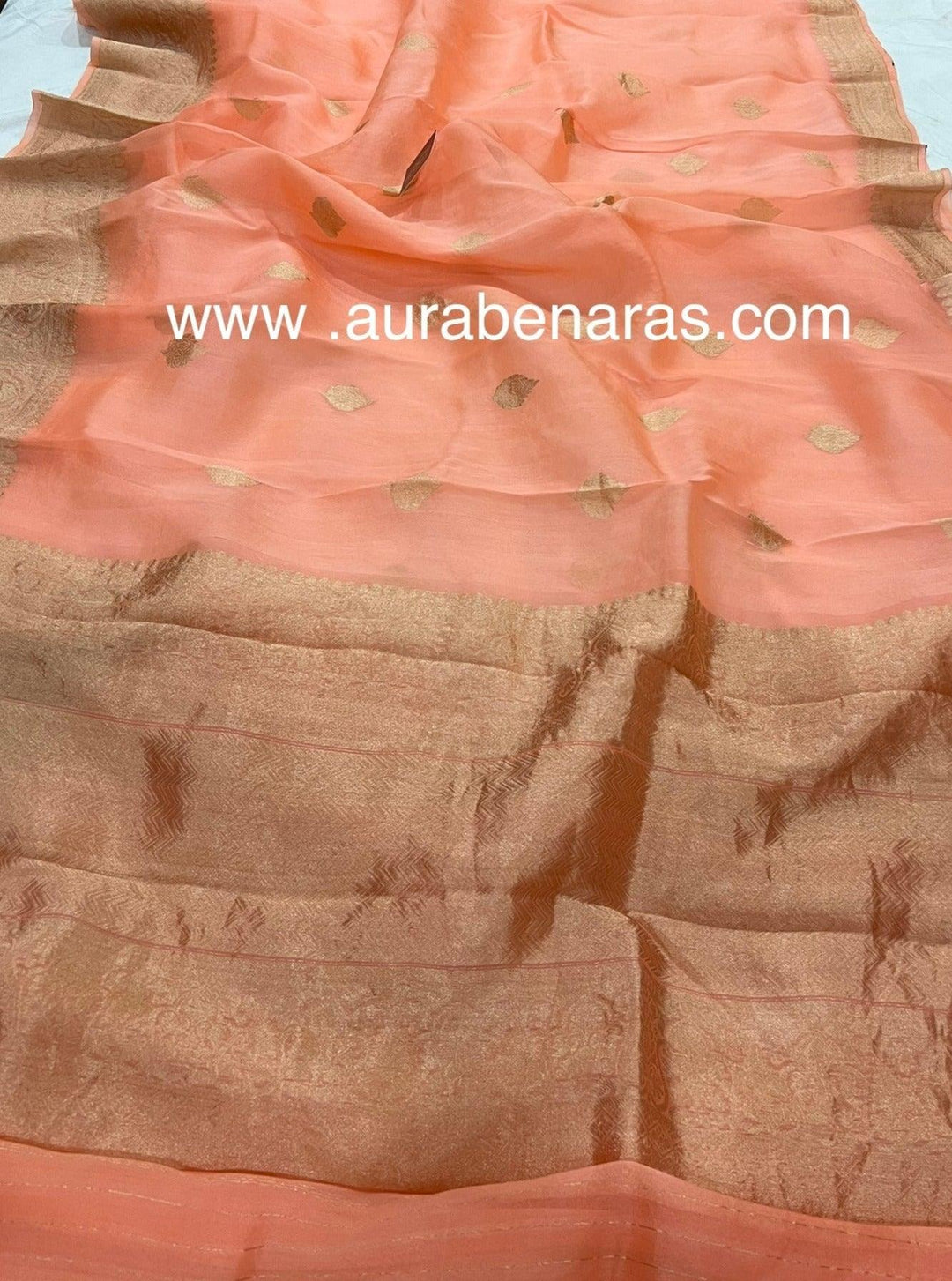 Peach Banarasi Handloom Kora Silk Saree - Aura Benaras