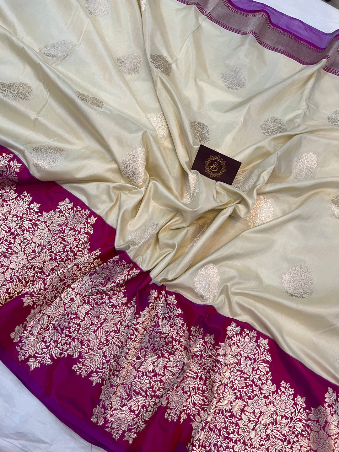Cream Sona Rupa Handloom Katan Silk Saree - Aura Benaras
