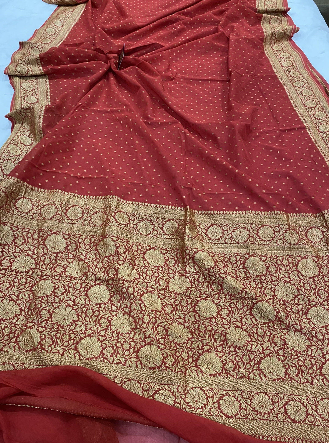 Red Banarasi Handloom Pure Georgette Silk Saree - Aura Benaras