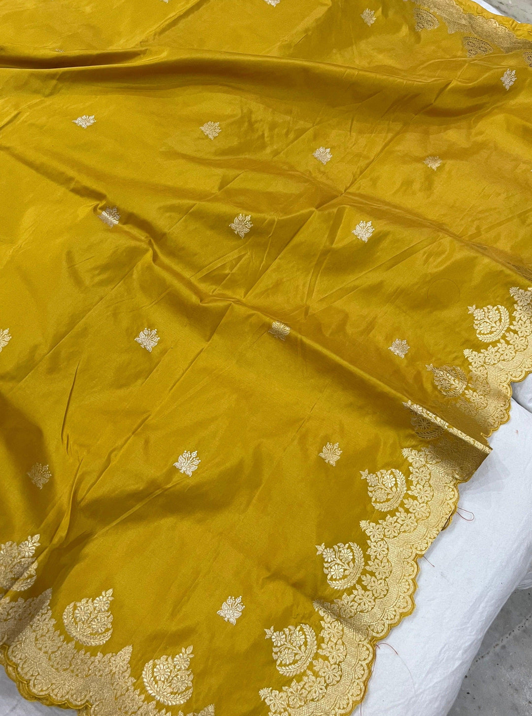 Mustard Yellow Banarasi Handloom Katan Silk Saree - Aura Benaras