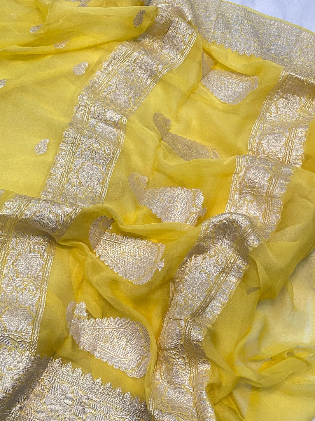 Yellow Banarasi Handloom Pure Georgette Silk Saree - Aura Benaras