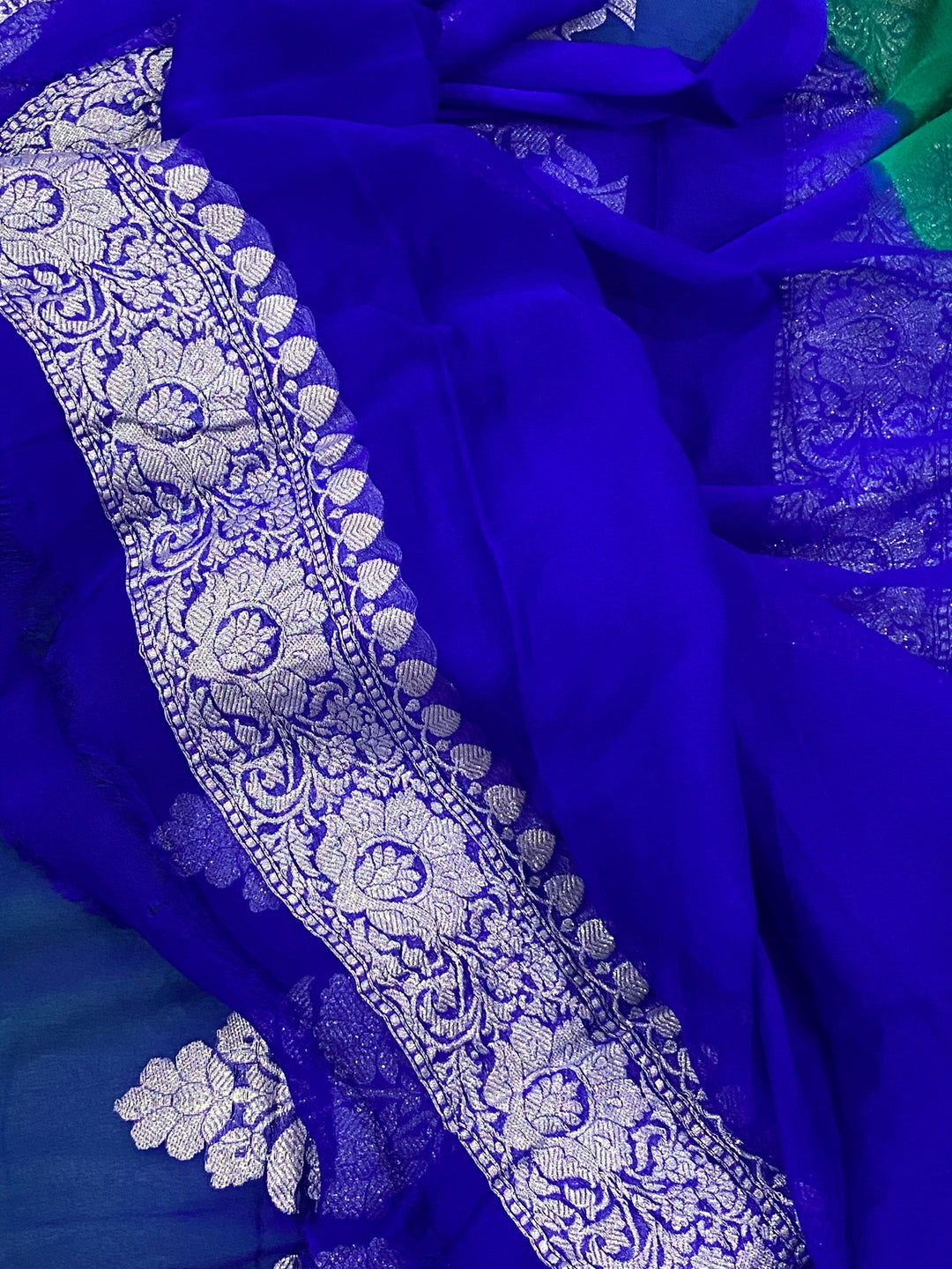 Teal Green Banarasi Handloom Pure Georgette Silk Saree - Aura Benaras