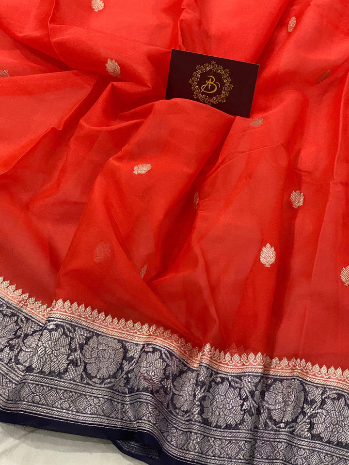 Red Banarasi Handloom Pure Georgette Silk Saree - Aura Benaras