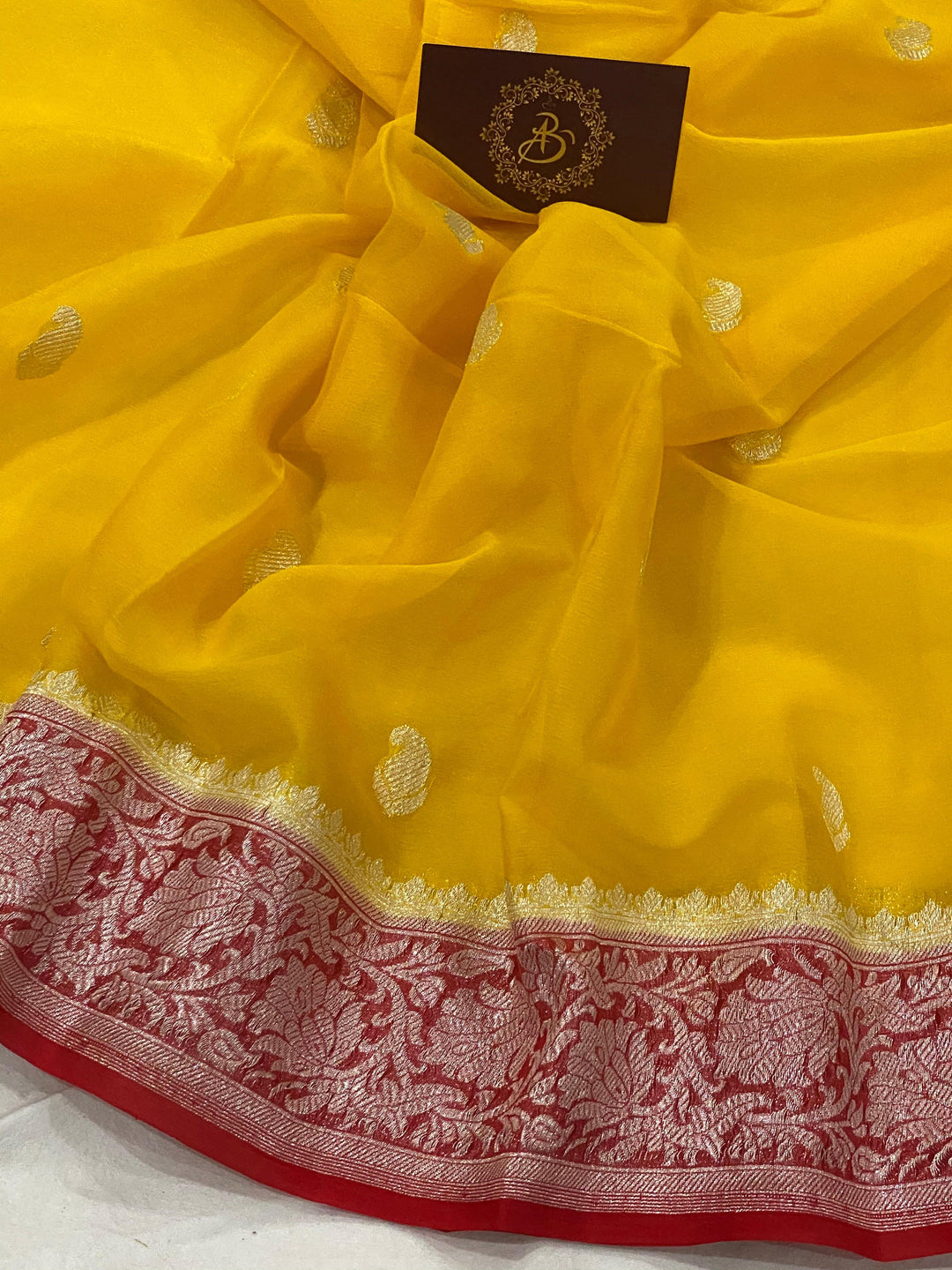 Yellow Banarasi Handloom Pure Georgette Silk Saree - Aura Benaras