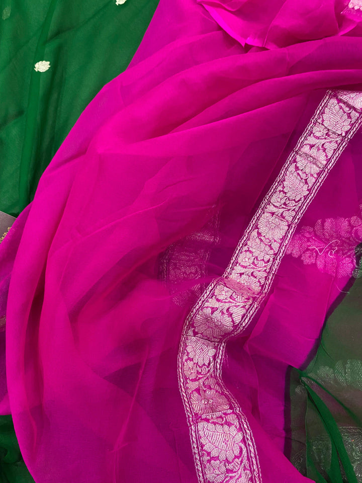 Green Banarasi Handloom Pure Georgette Silk Saree - Aura Benaras