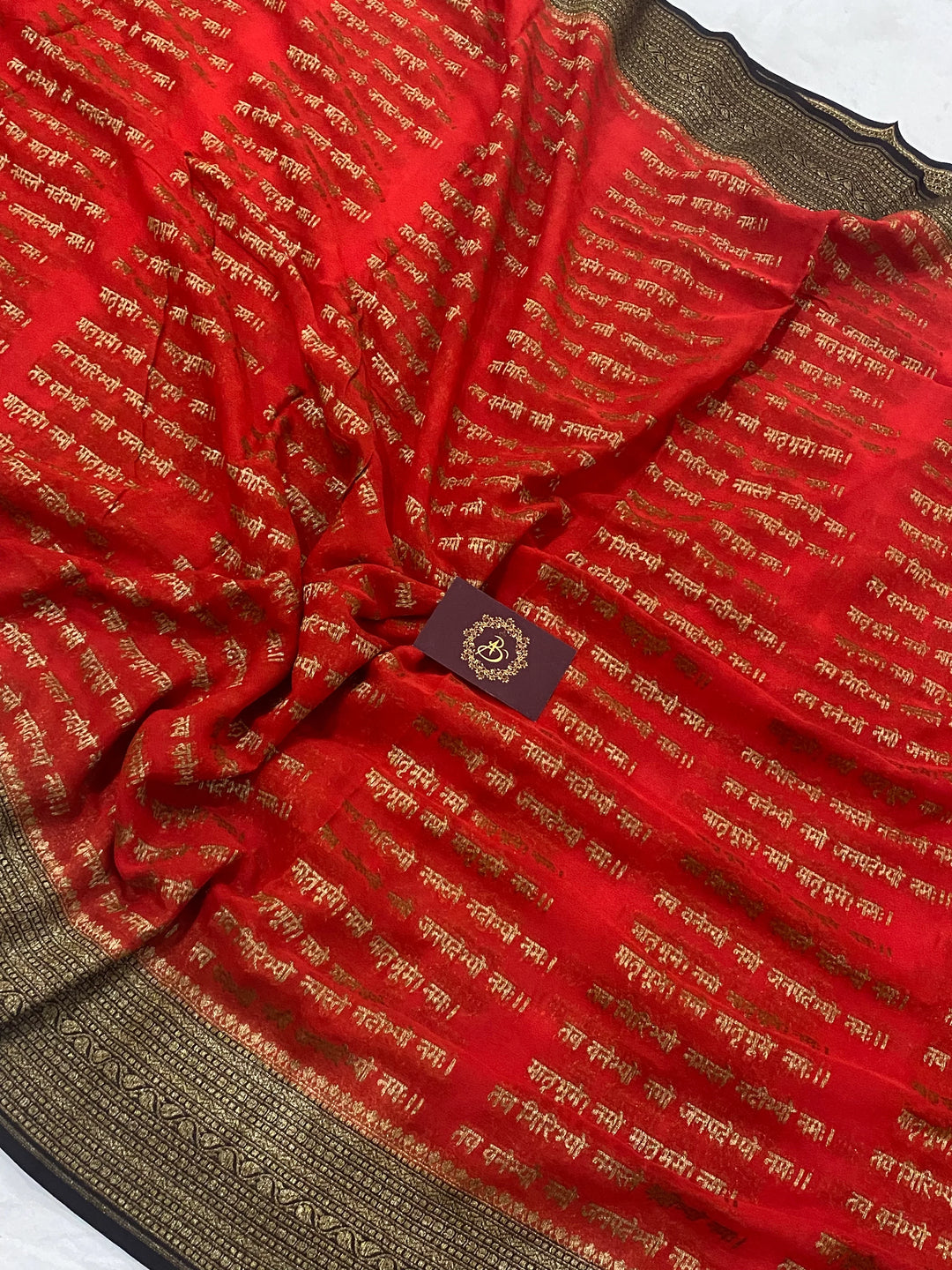 Red Banarasi Handloom Pure Georgette Silk Saree - Aura Benaras