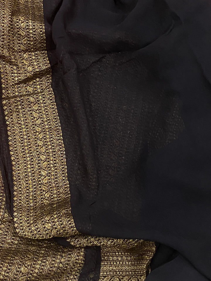 Red Banarasi Handloom Pure Georgette Silk Saree - Aura Benaras