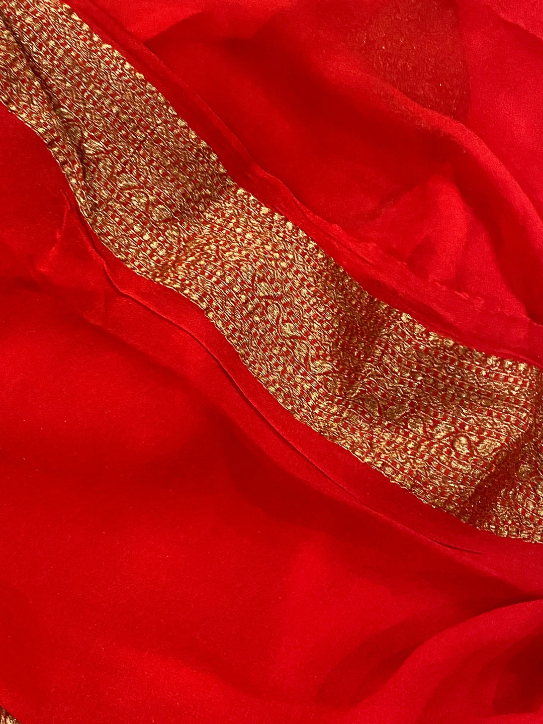 Pink Banarasi Handloom Pure Georgette Silk Saree - Aura Benaras