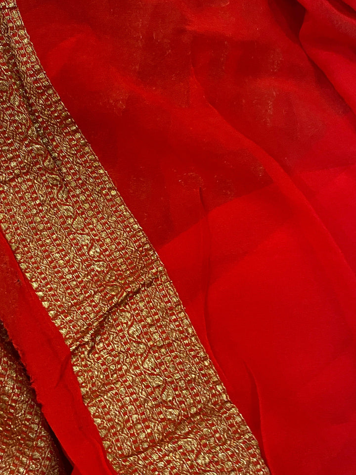 Red Banarasi Handloom Pure Georgette Silk Saree - Aura Benaras