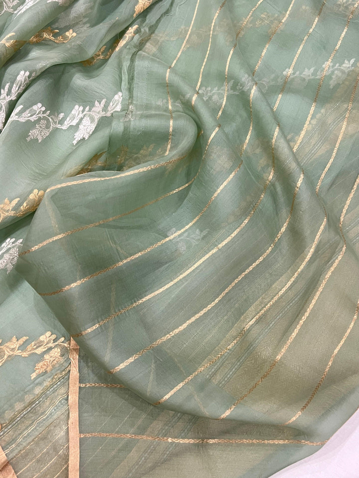 Greyish Green Banarasi Handloom Kora Silk Saree - Aura Benaras
