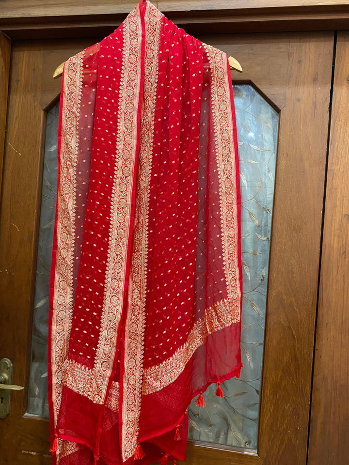 Red Pure Banarasi Khaddi Chiffon Dupatta - Aura Benaras