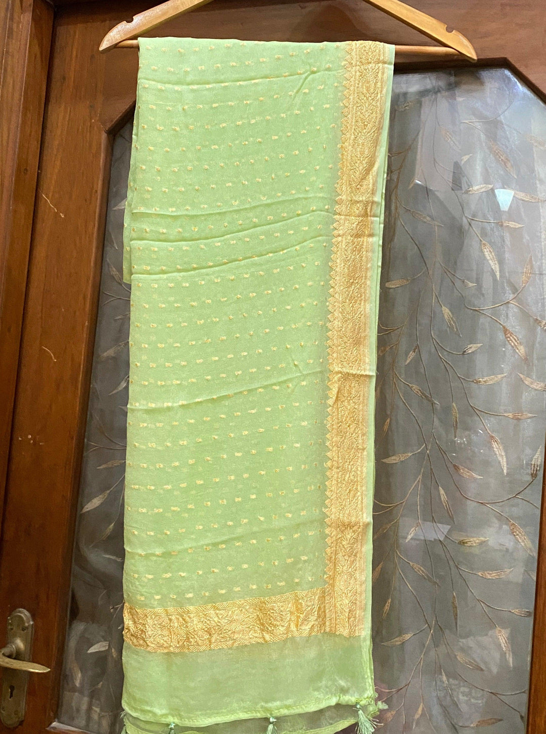 Pista Green Pure Banarasi Khaddi Chiffon Dupatta - Aura Benaras