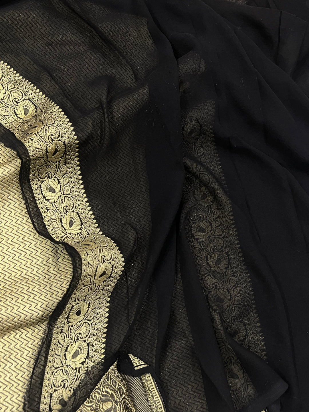 Black Khaddi Georgette Banarasi Handloom Saree - Aura Benaras