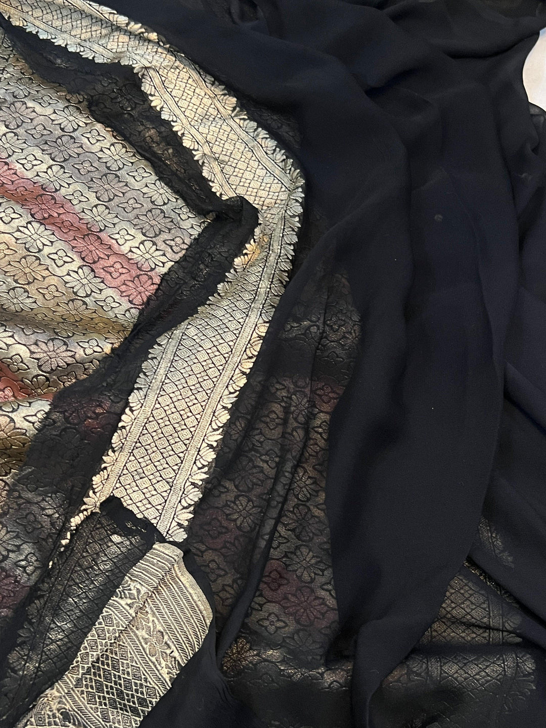 Black Rangkaat Banarasi Khaddi Georgette Saree - Aura Benaras