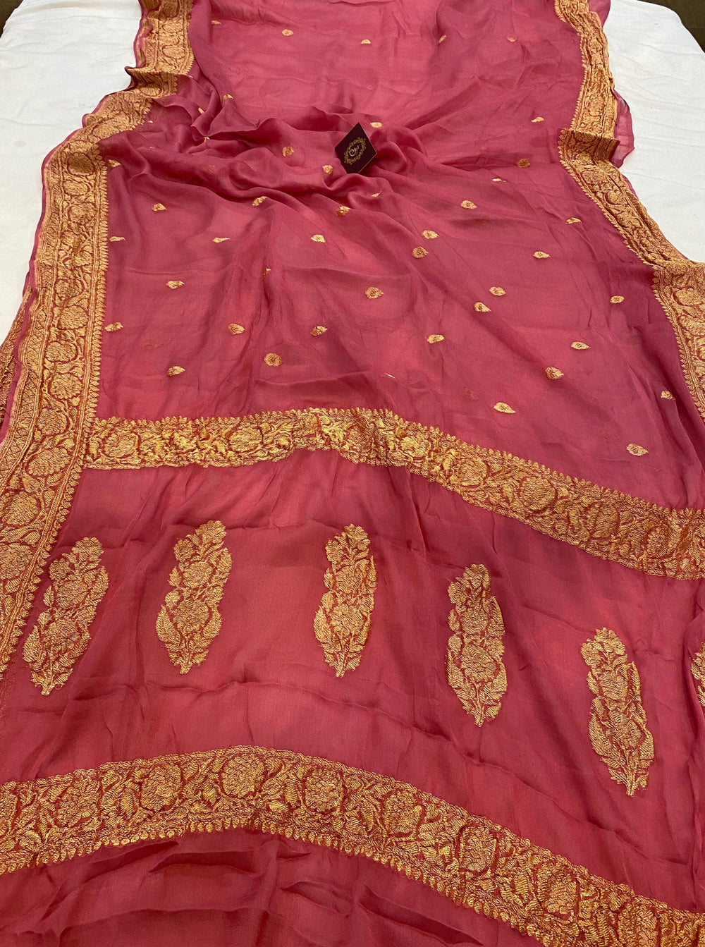 Onion Shade Banarasi Handloom Pure Chiffon Saree - Aura Benaras