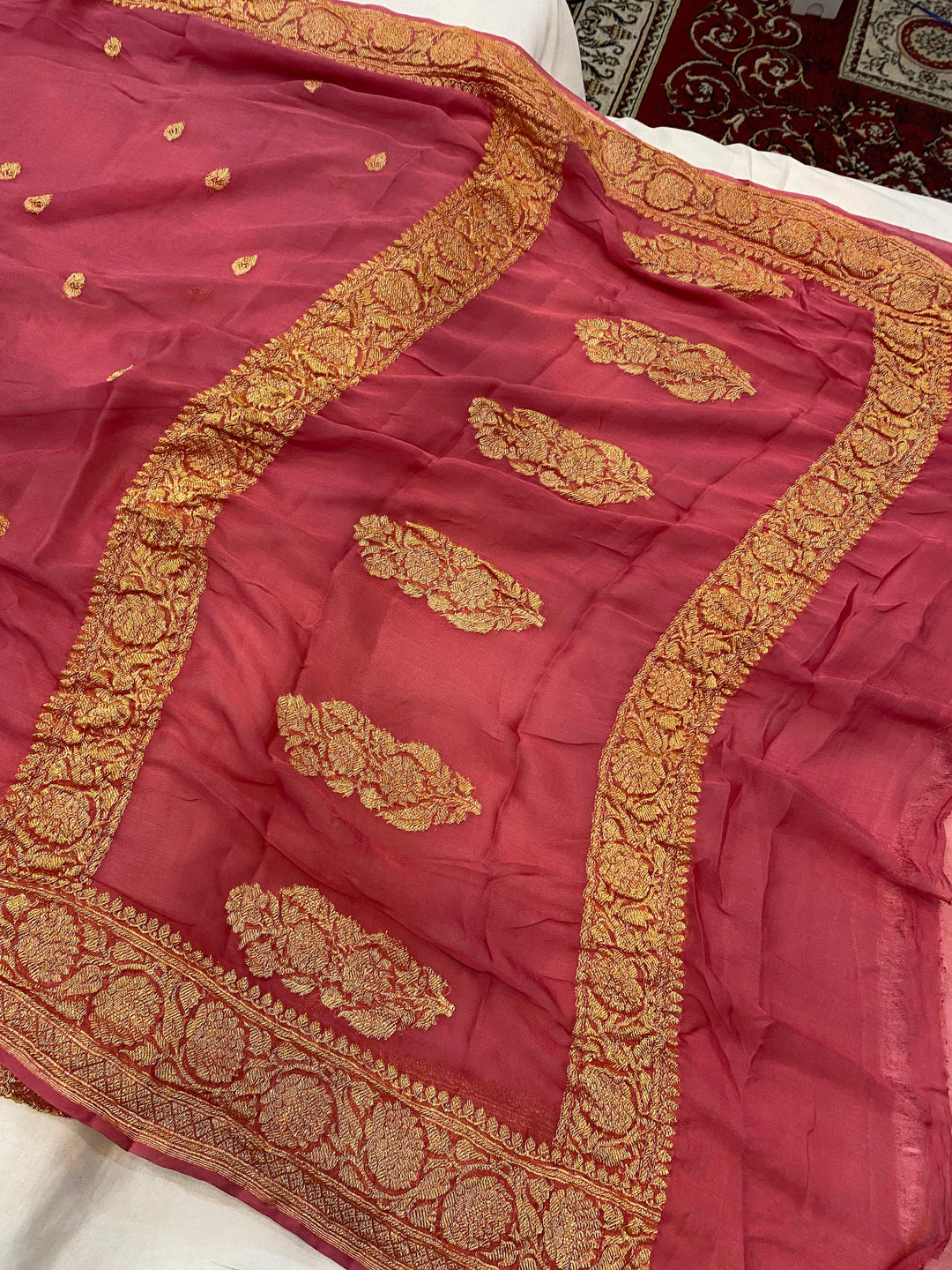 Onion Shade Banarasi Handloom Pure Chiffon Saree - Aura Benaras