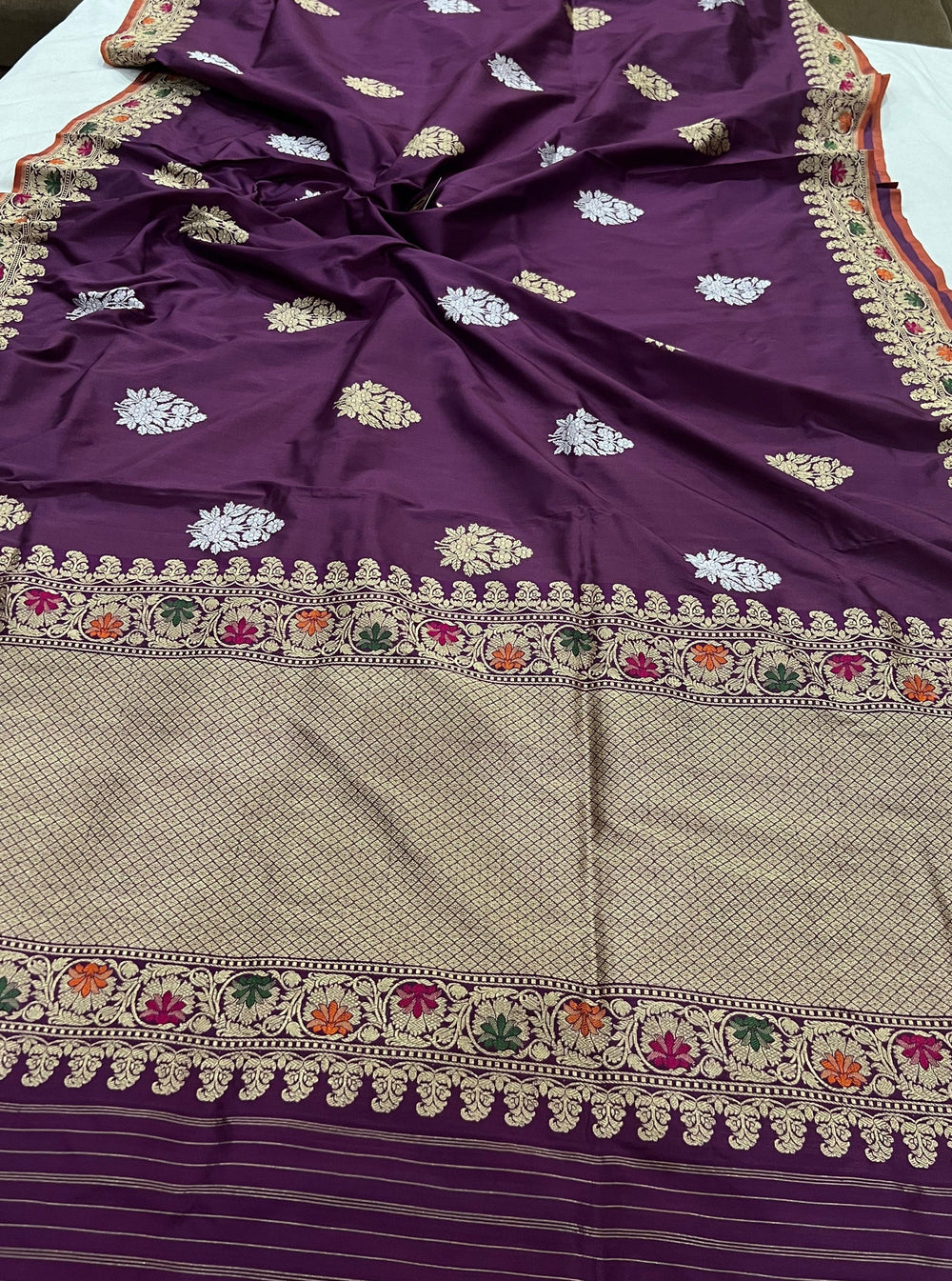 Wine Kadhua Banarasi Handloom Katan Silk Saree - Aura Benaras