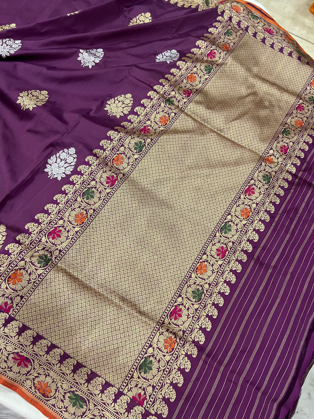 Wine Kadhua Banarasi Handloom Katan Silk Saree - Aura Benaras