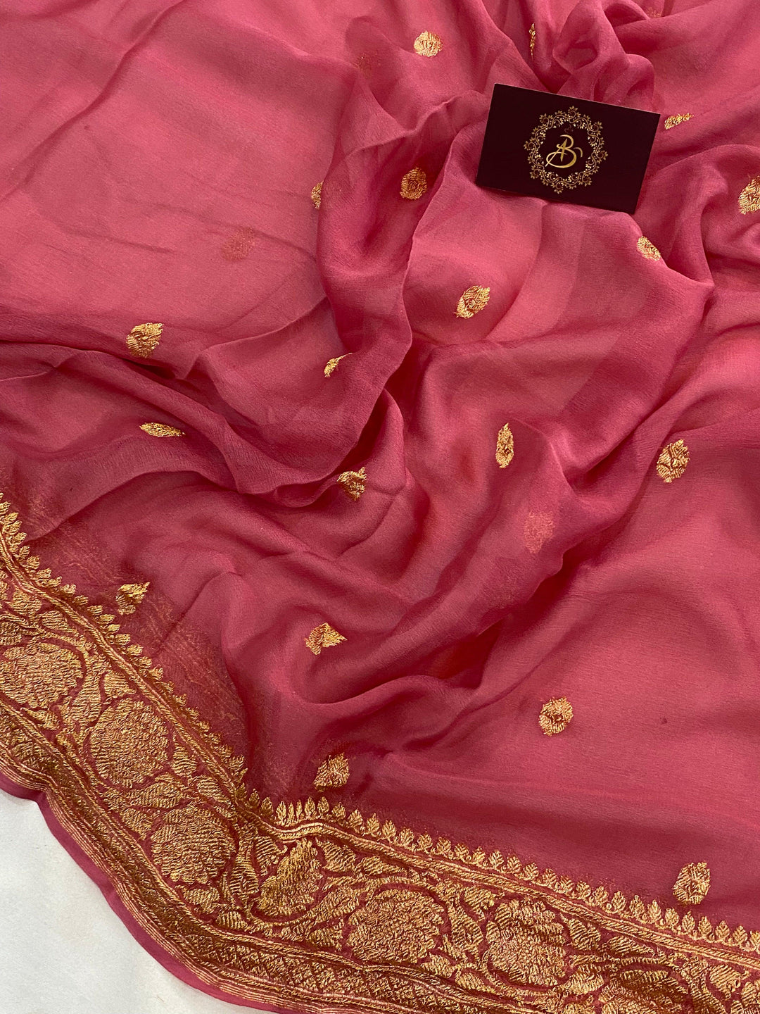 Onion Shade Banarasi Handloom Pure Chiffon Saree - Aura Benaras