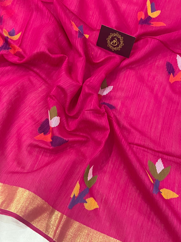 Rani Pink Kadwa Handwoven Muslin Cotton Saree - Aura Benaras