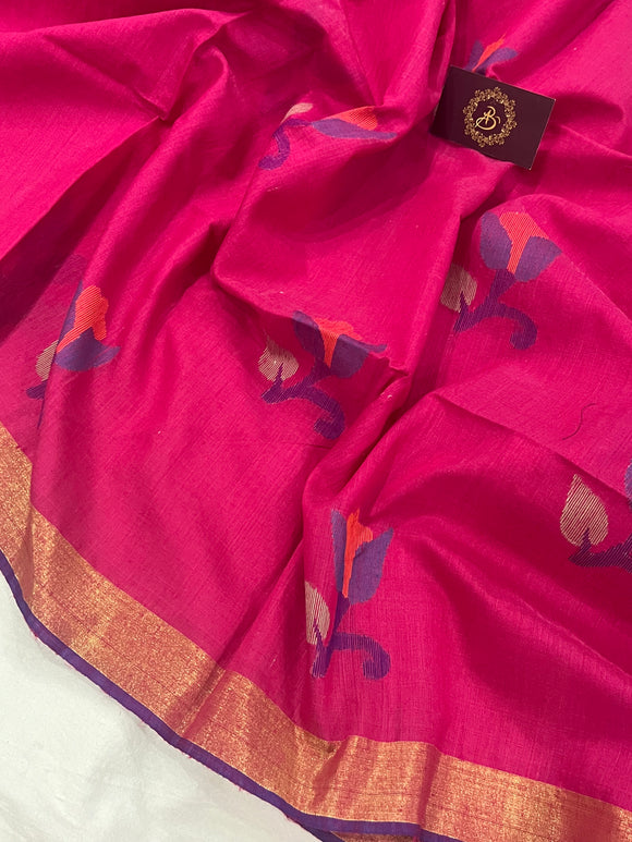Rani Pink Kadwa Handwoven Muslin Cotton Saree - Aura Benaras