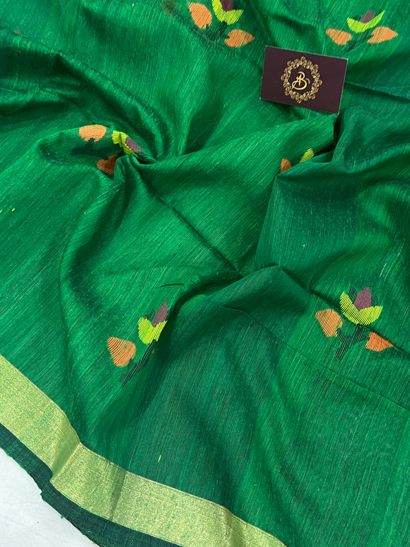 Bottle Green Kadwa Handwoven Muslin Cotton Saree - Aura Benaras