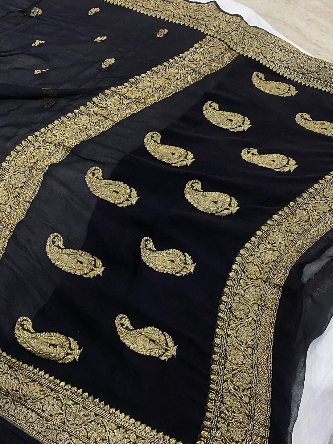 Black Pure Banarasi Khaddi Chiffon Saree - Aura Benaras