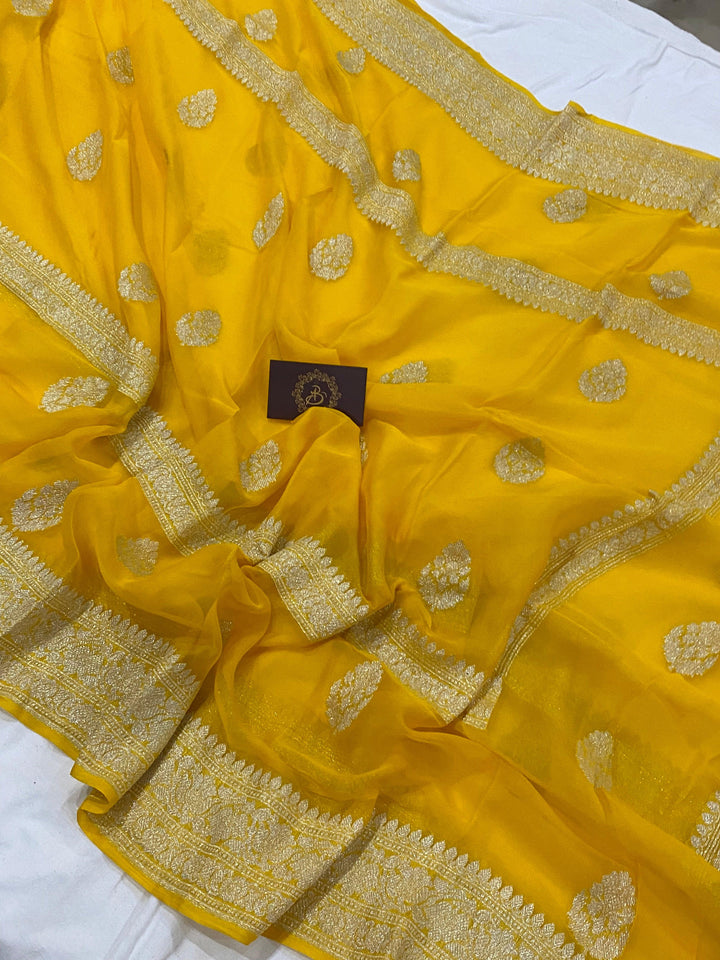 YELLOW BANARASI HANDLOOM PURE KHADDI CHIFFON GEORGETTE SAREE - AURA BENARAS