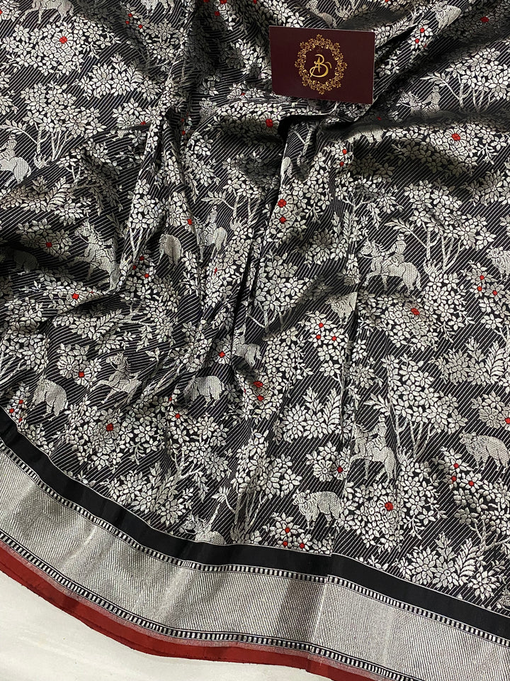 Black Banarasi Handloom Katan Silk Saree - Aura Benaras