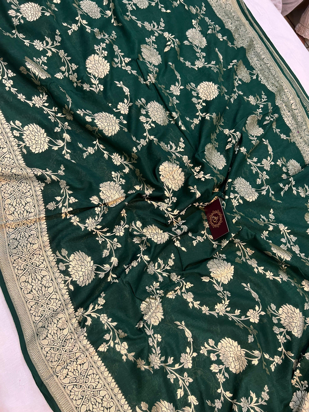 Bottle Green Banarasi Handloom Pure Moonga Georgette Saree - Aura Benaras