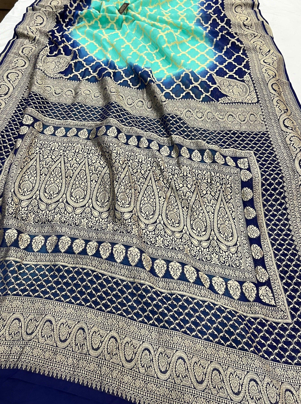 Aqua Green-Navy Blue Shaded Banarasi Handloom Pure Georgette Silk Saree - Aura Benaras