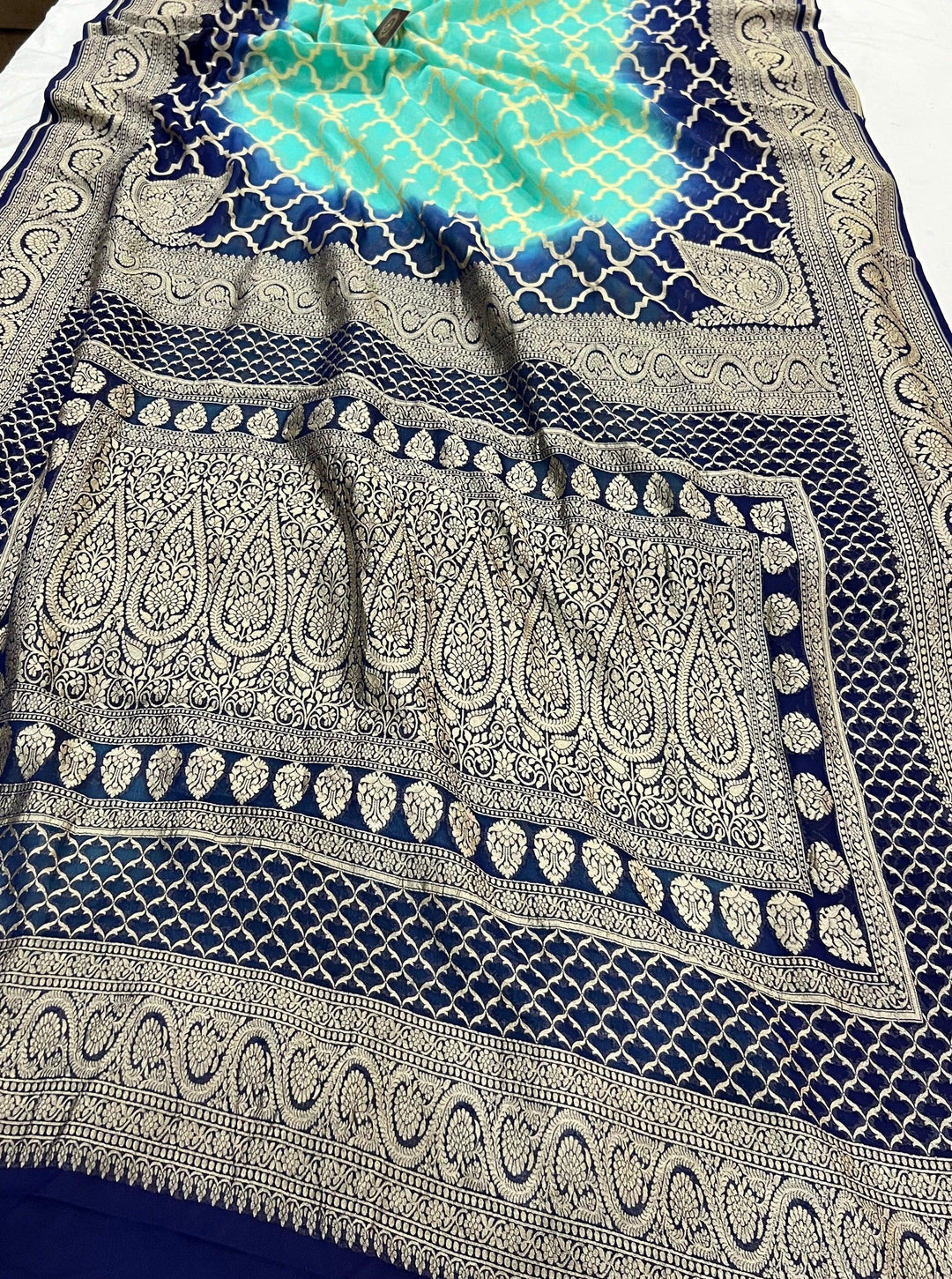Aqua Green-Navy Blue Shaded Banarasi Handloom Pure Georgette Silk Saree - Aura Benaras