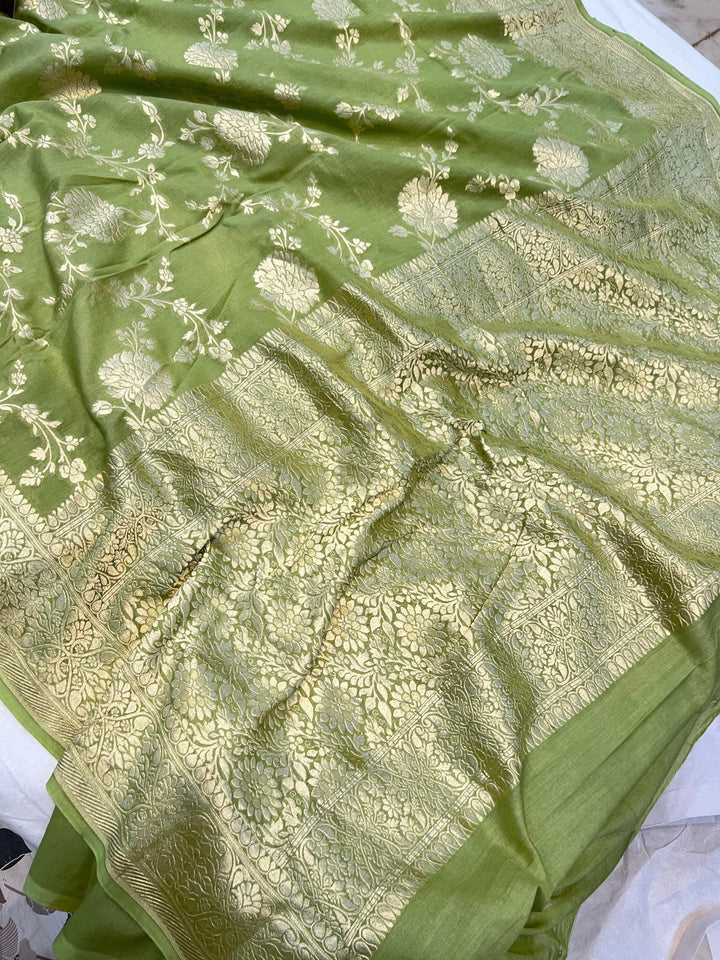 Pista Green Banarasi Handloom Pure Moonga Georgette Saree - Aura Benaras