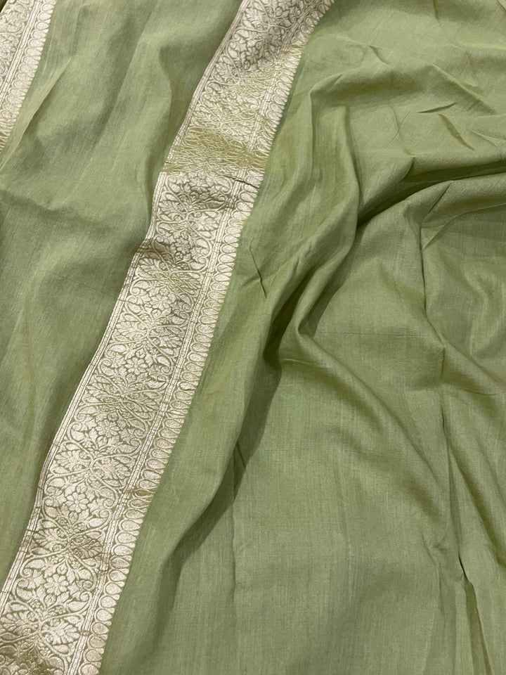 Pista Green Banarasi Handloom Pure Moonga Georgette Saree