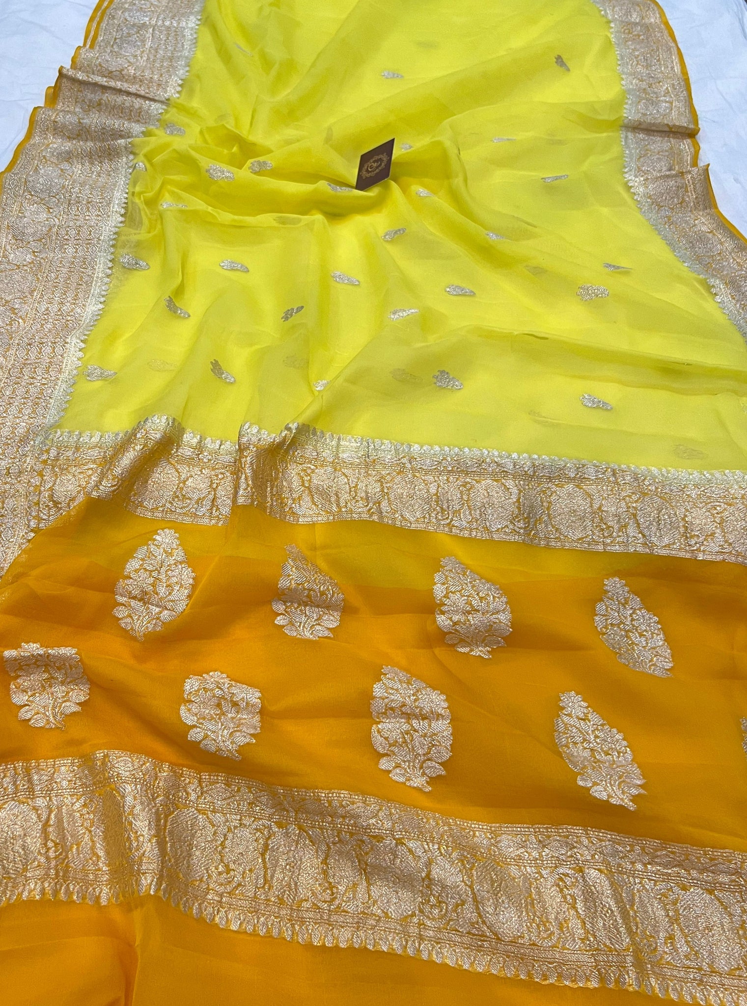silk#banarasi#pure#chiffon#suite#duppattay# chiffon# umer usman silk  centre#03218483499 03008074793 | Instagram