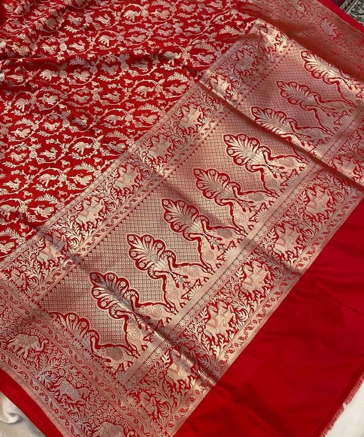 Red Banarasi Handloom Pure Katan Silk Saree - Aura Benaras