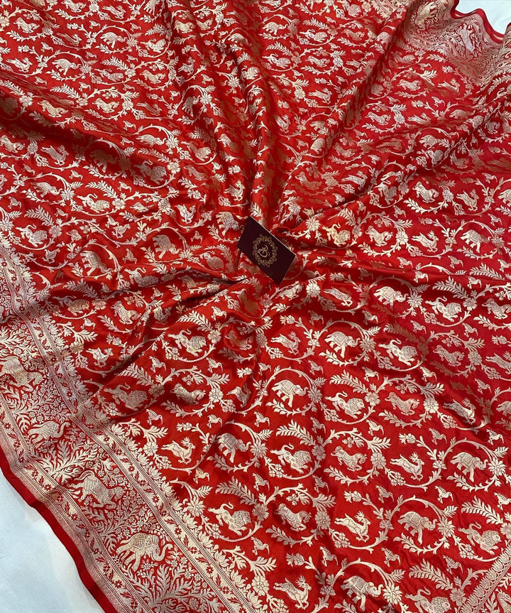 Red Banarasi Handloom Pure Katan Silk Saree - Aura Benaras