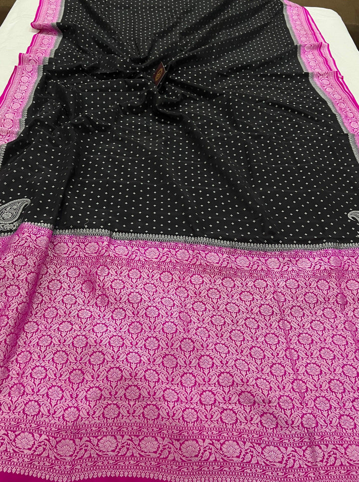 Black Pure Banarasi Khaddi Crepe Silk Saree - Aura Benaras