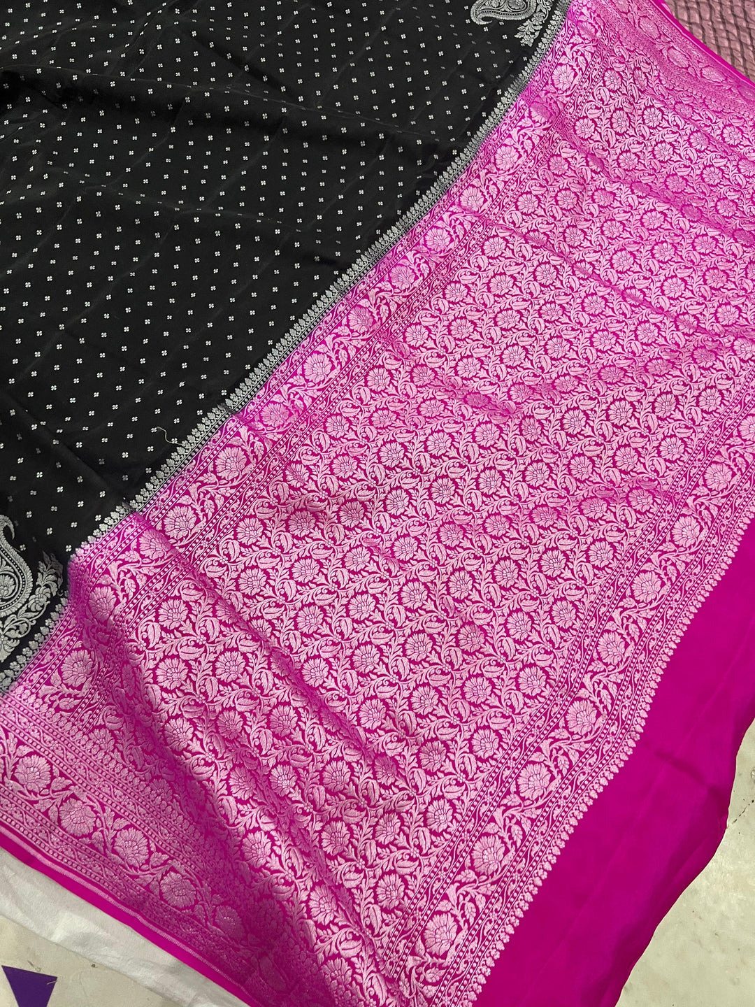 Black Pure Banarasi Khaddi Crepe Silk Saree - Aura Benaras