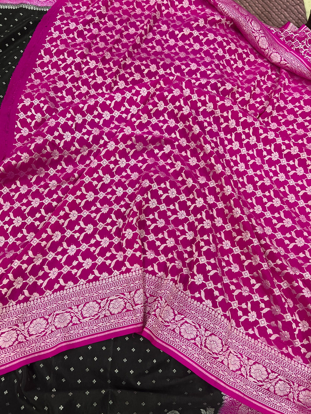 Black Pure Banarasi Khaddi Crepe Silk Saree - Aura Benaras