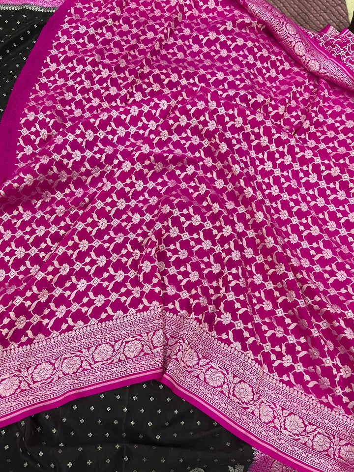 Black Pure Banarasi Khaddi Crepe Silk Saree - Aura Benaras