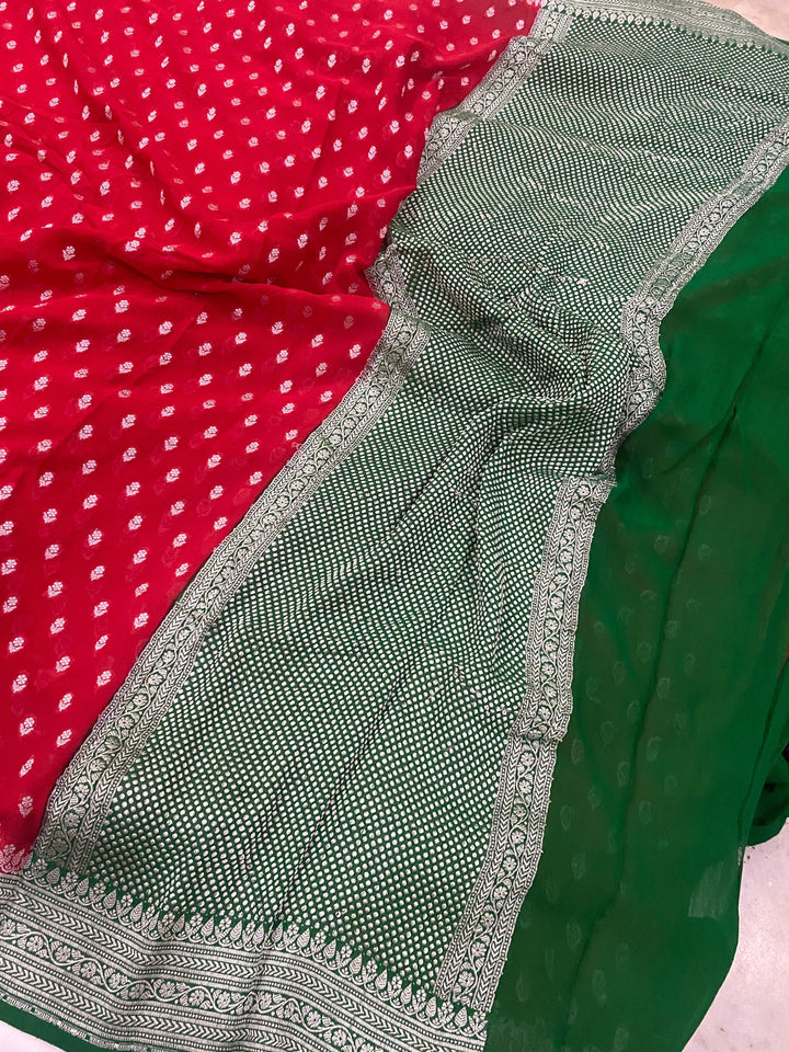 Red Banarasi Handloom Pure Georgette Saree - Aura Benaras