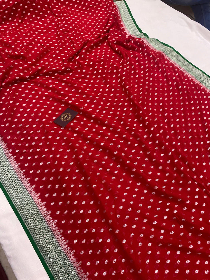 Red Banarasi Handloom Pure Georgette Saree - Aura Benaras