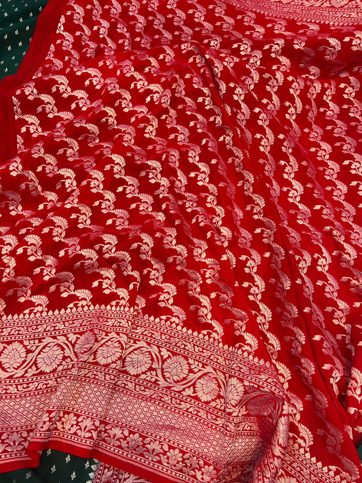 Bottle Green Pure Banarasi Khaddi Crepe Silk Saree - Aura Benaras