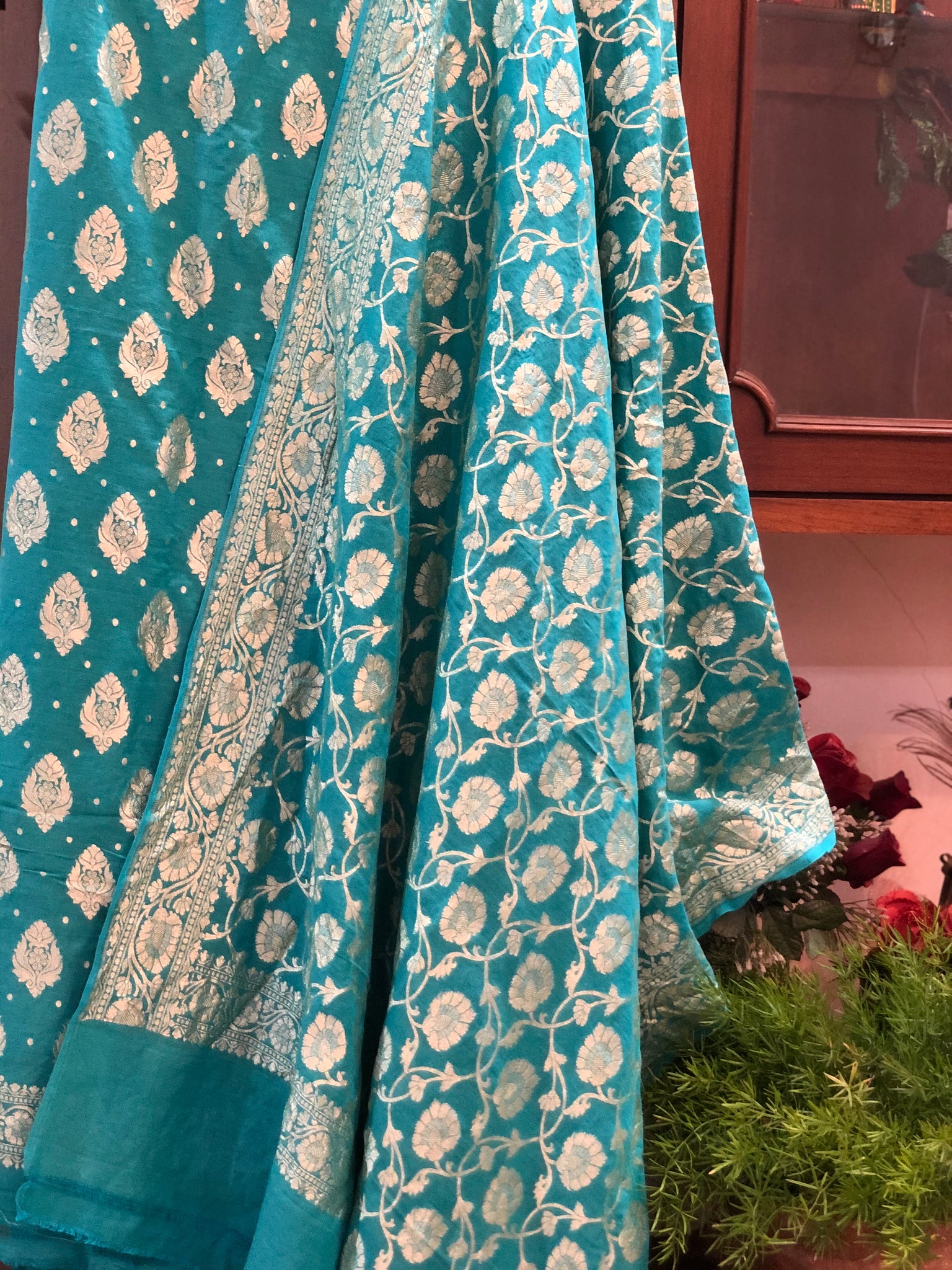 Pure Banarasi Khaddi Chiffon Georgette bandhini print Saree – FashionVibes