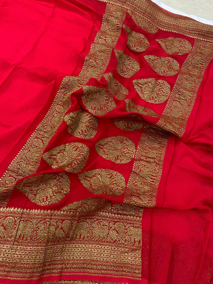 Red Pure Banarasi Handloom Khaddi Georgette Saree - Aura Benaras