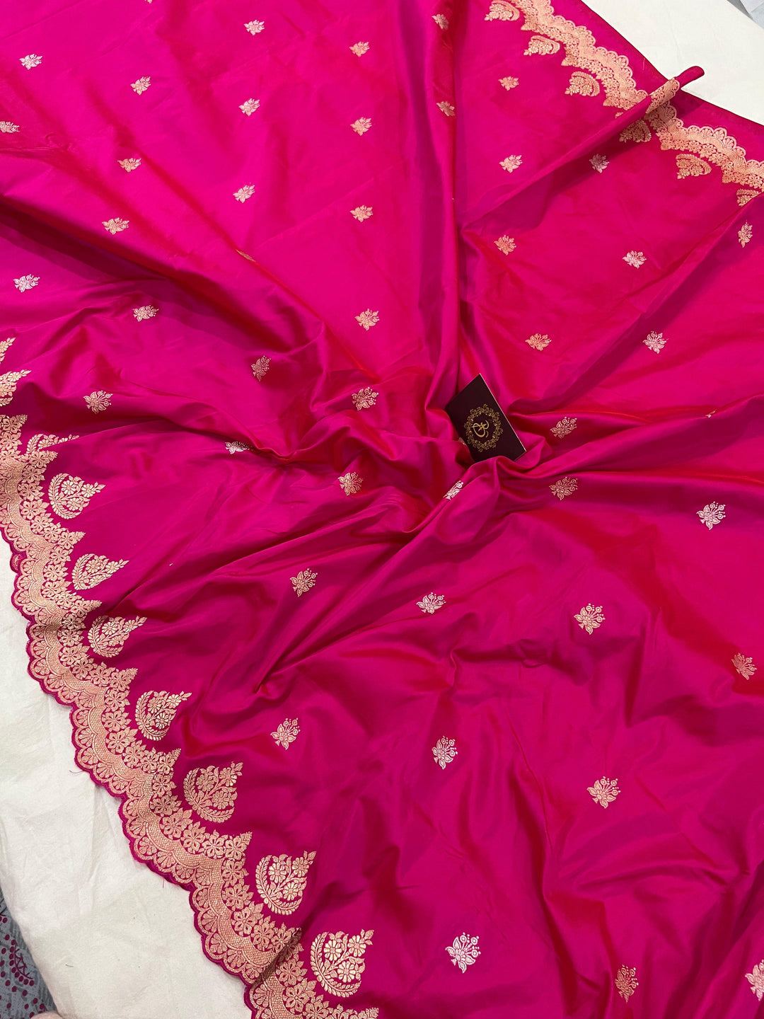 Rani Pink Pure Banarasi Handloom Katan Silk Saree - Aura Benaras