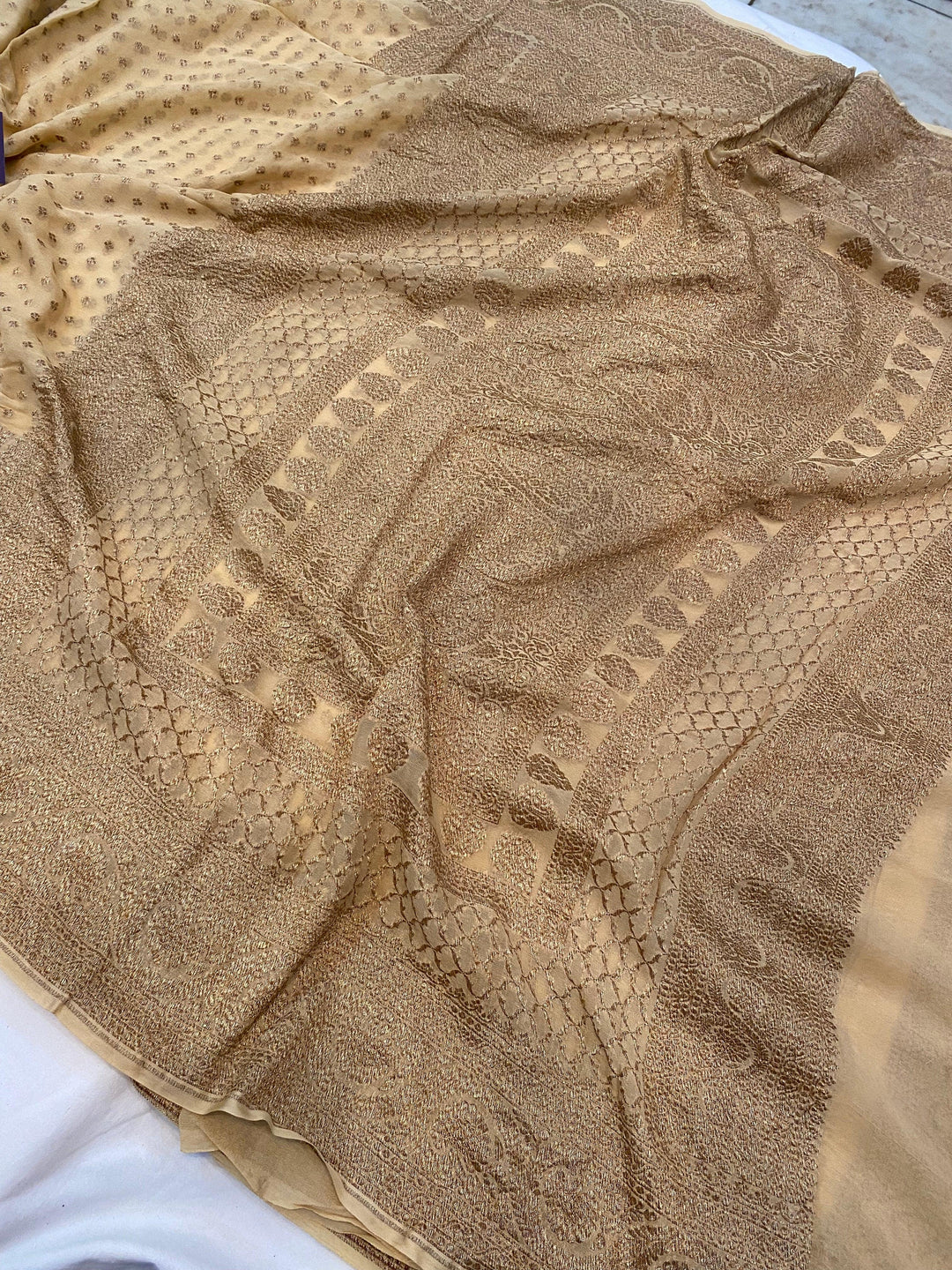 Beige Pure Banarasi Khaddi Georgette Saree - Aura Benaras