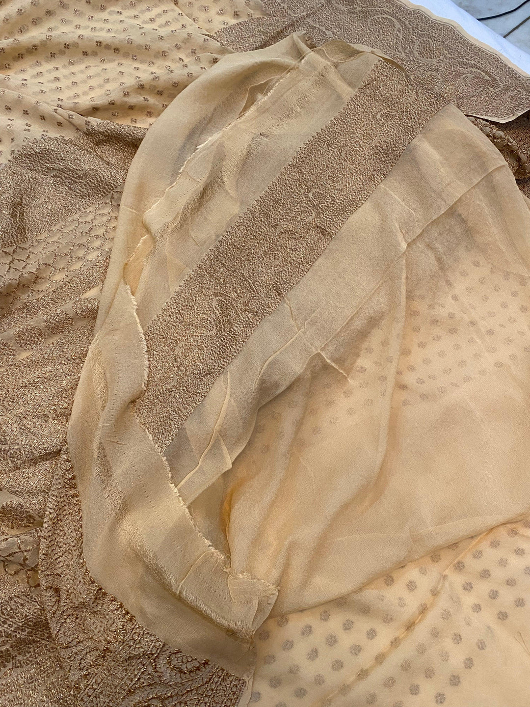 Beige Pure Banarasi Khaddi Georgette Saree - Aura Benaras