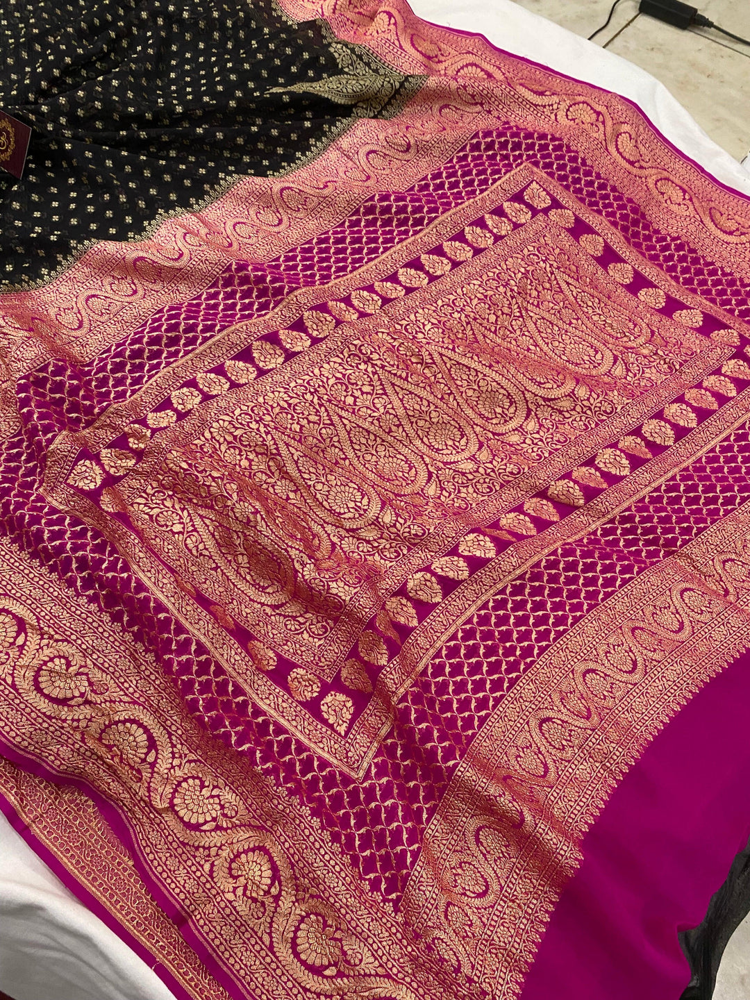 Black Pure Banarasi Khaddi Georgette Saree - Aura Benaras